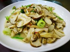-邱二餐馆