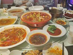 -巴特餐饮6加1音乐餐吧·新疆菜