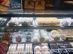 面包甜点陈列柜-新侨三宝乐面包店(崇文门店)
