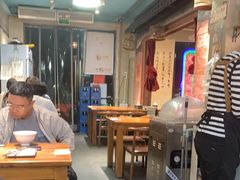 -老天桥酱肉烧饼夹肘子(天桥店)