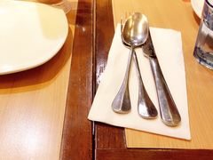 -必胜客(城西银泰店)