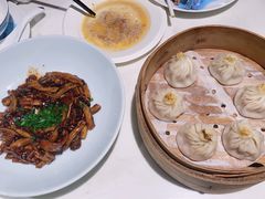 蟹粉小笼包-绿波廊(豫园店)