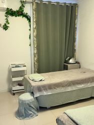-美凰芳华悦颜产后健康管理中心