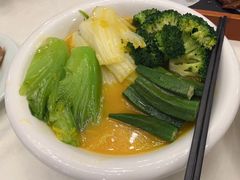 -五谷芳乳鸽王(海景店)