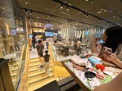 -麦当劳(龙洞店)