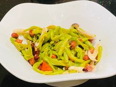 -芳华茶餐厅