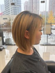 -摩登时代美发沙龙