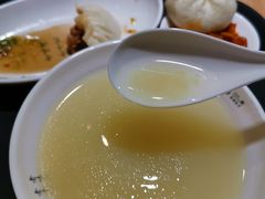 -凤起龙游老面包子(凯德晶品店)