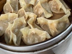 -金城包子牛肉灌汤包(台东四路店)