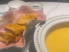 -领鲜天下·焗海鲜·花胶鸡(天目里店)
