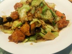 -李家猪蹄融合菜馆(河松街店)