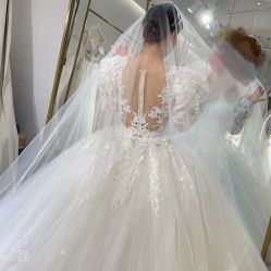 -艾米丽婚纱礼服