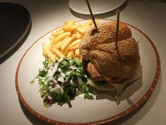 -阿妮叶李(光谷世界城店)