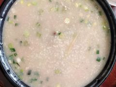 潮界生滚牛肉粥-潮界(虹桥新天地店)