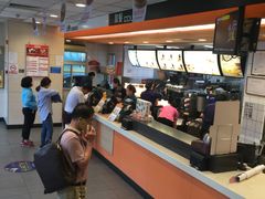 -麦当劳(杨林得来速店)