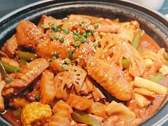 -多嘴超级肉蟹煲(中街恒隆故宫店)