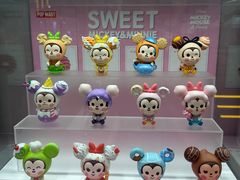 -泡泡玛特POPMART(蓝色港湾店)