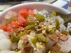 -钢管厂五区小郡肝串串香(滨江店)