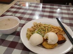 -莫泰酒店(厦门万象城火车站地铁站店)