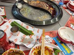 -生活如沸·顺德水牛奶火锅(大学路店)