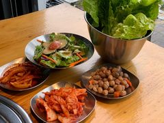 -唯成•韩国炭火烤肉 유성고기