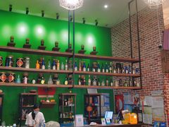 -香巴拉云南餐厅(华莱坞店)