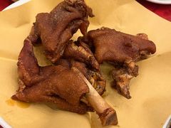 -侬佳蒸菜馆(听潮店)