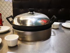 -胡须佬鸡煲四季火锅店(石厦西村直营店)