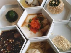 秦淮八艳美味小吃-民国红公馆·秦淮八艳(夫子庙店)
