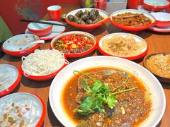 -老闵田螺馆·南昌市井菜·特色小吃(总店)