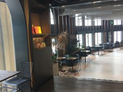 -光海书局(南京东路第一百货店)