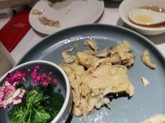 盐焗手撕鸡-尚一汤 广东炖汤(金桥国际店)