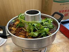 -郑记•不夜城烧烤•龙虾•虾蟹(黄鹤楼店)