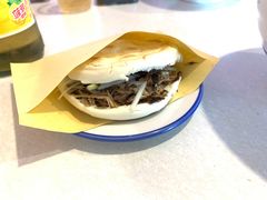 -烤鸭肉夹馍鸭汤店