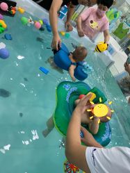 -熊小米专业儿童游泳馆