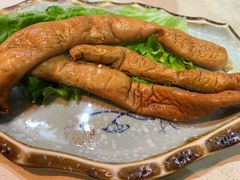 蒜香肥肠-大油嘴碳烤油边