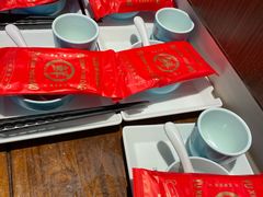 -魏铭鱼头捞饭(晋阳路店)