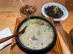 -麦麦山云南菜(复地活力城店)