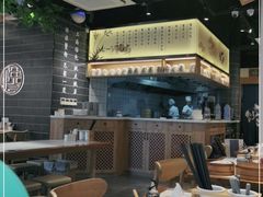 大堂-馋三尺蟹粉小笼(人民广场店)