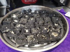 -黑色经典臭豆腐·湖南特产(步行街店)