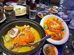 -荣誉海鲜酒楼(海湾店)