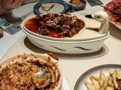 -八府香鸭·啫啫煲(华山路店)