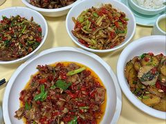-笨罗卜浏阳菜馆(龙华鹏润达店)