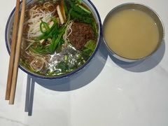 -镇南锅盖面馆(解放路店)