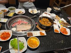 -木槿花韩式炭烤·熟成肉工坊(孙文东路店)