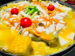 -山城外·非遗酸菜鱼(蜀都万达店)