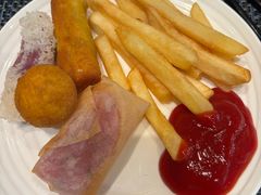 -怡聚轩全日制自助餐厅(大中华喜来登酒店)