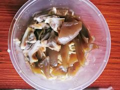 干拌面-松树干拌面店