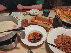 -佬麻雀·新湘菜(东方宝泰店)