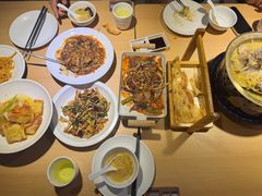 -关东小磨东北菜(上海长风大悦城店)